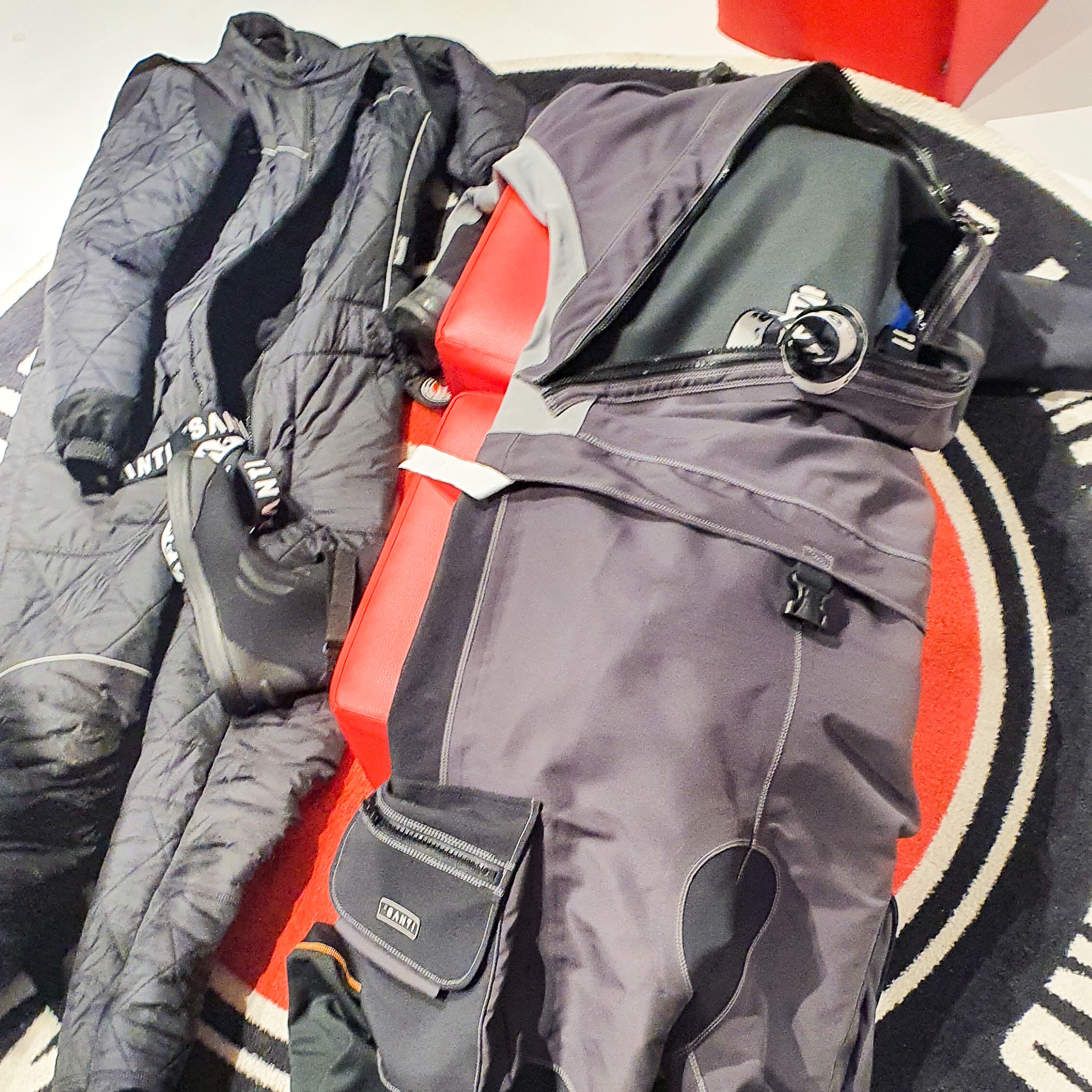 SANTI suchy oblek / dry suit ALEA Divers